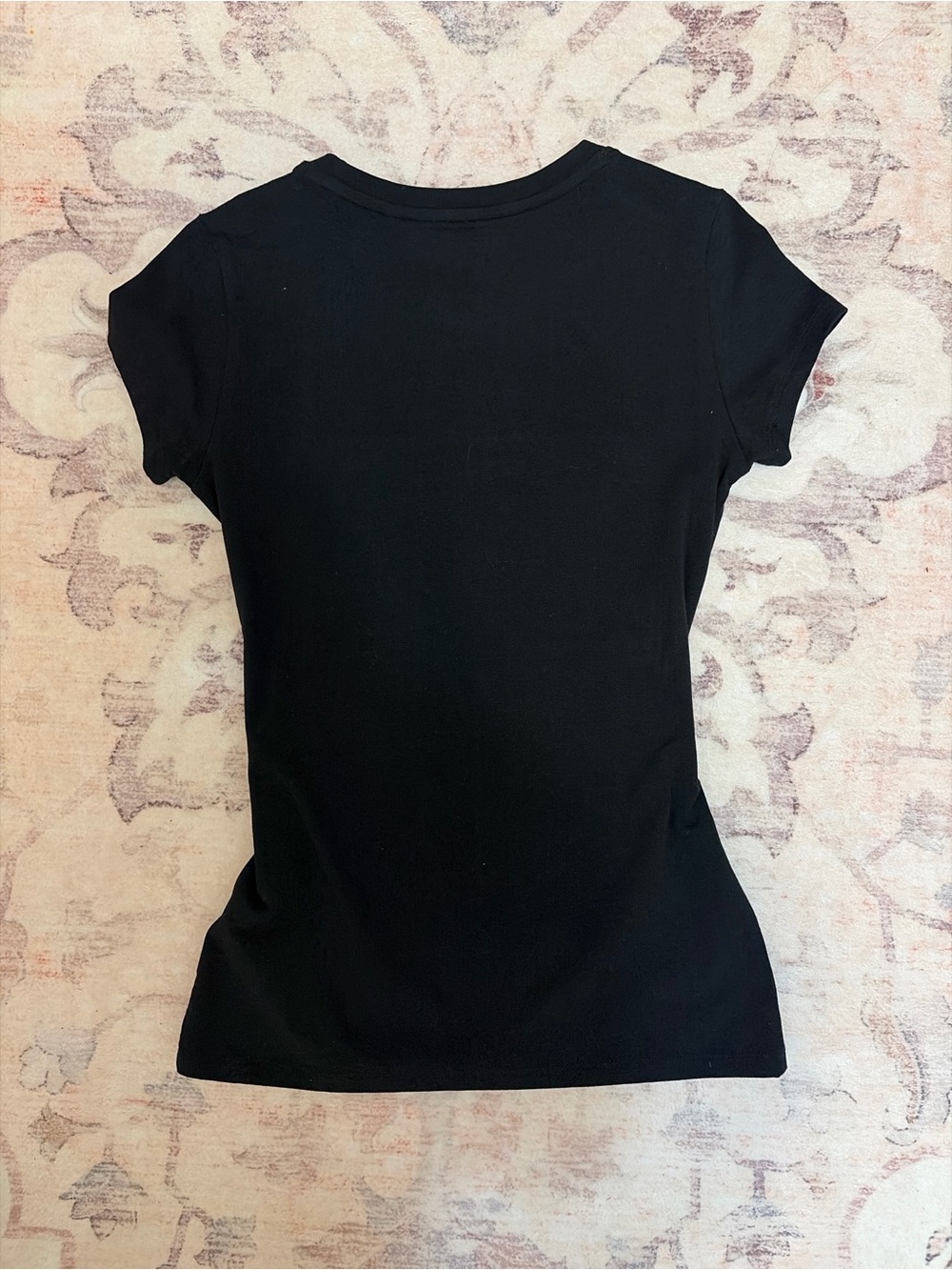 GUESS Rhinestone Tee - Picture 3 of 3
